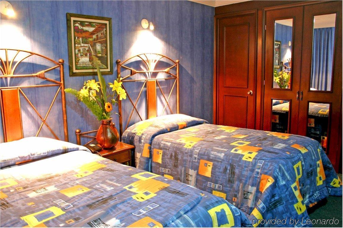 Hotel Ciros Pachuca Экстерьер фото