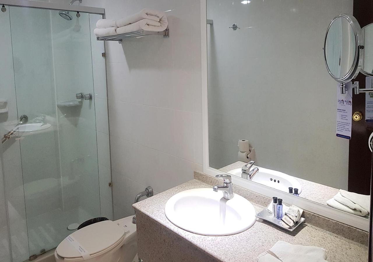 Hotel Ciros Pachuca Экстерьер фото